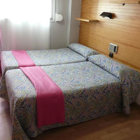 Pension Cinco Villas Logroño Exteriör bild