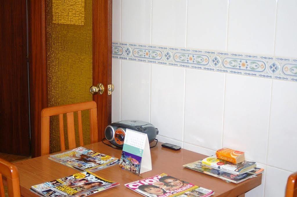 Pension Cinco Villas Logroño Exteriör bild