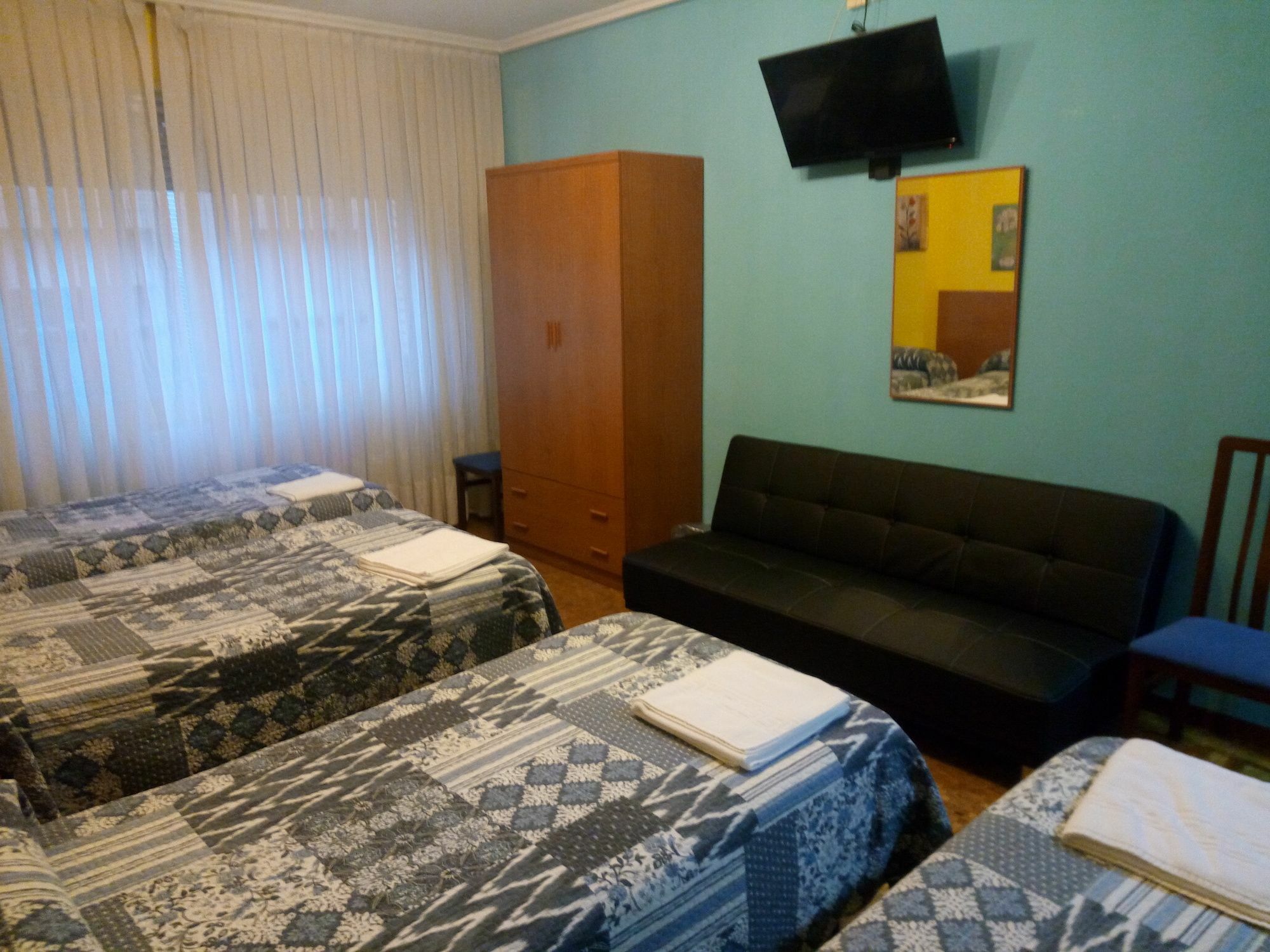 Pension Cinco Villas Logroño Exteriör bild